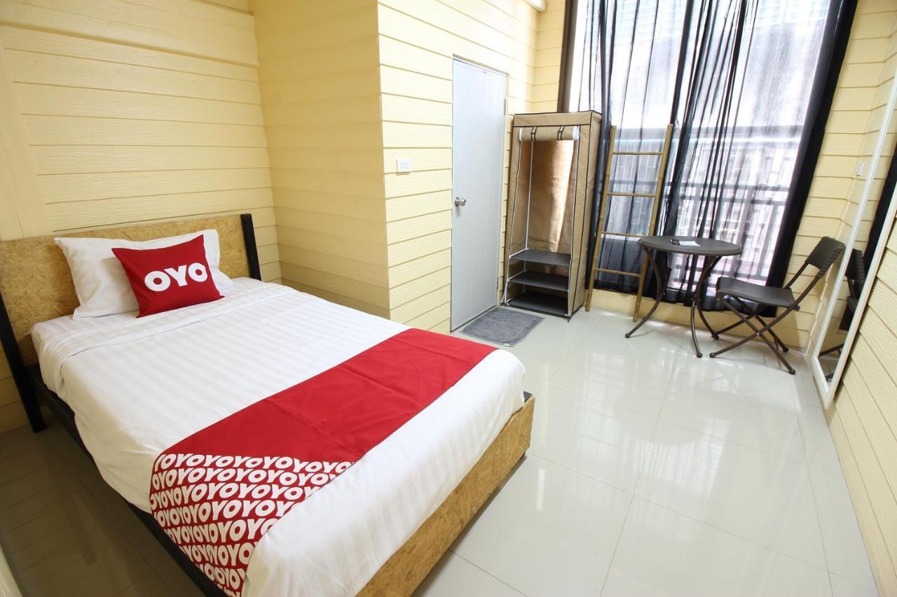 Oyo 435 Frame Residence Phuket Esterno foto