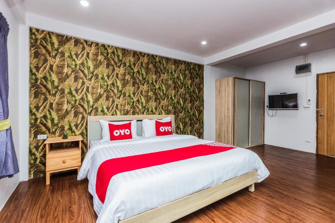 Oyo 435 Frame Residence Phuket Esterno foto