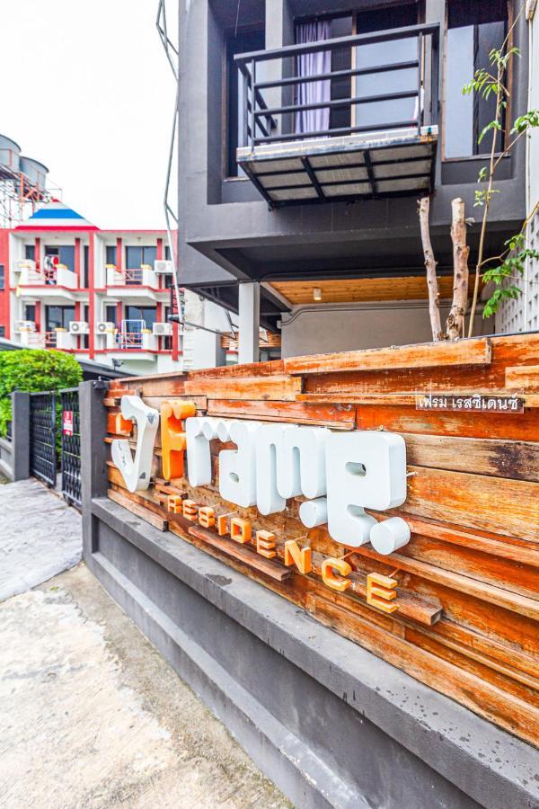 Oyo 435 Frame Residence Phuket Esterno foto